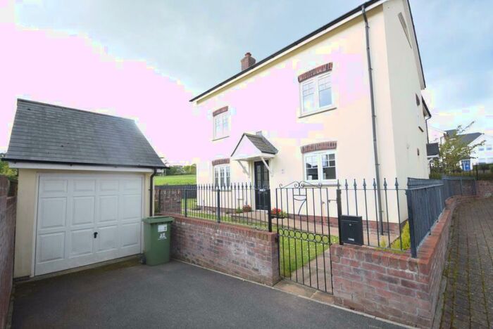 4 Bedroom House To Rent In Arthurs Lea, Abbotsham, Devon, EX39