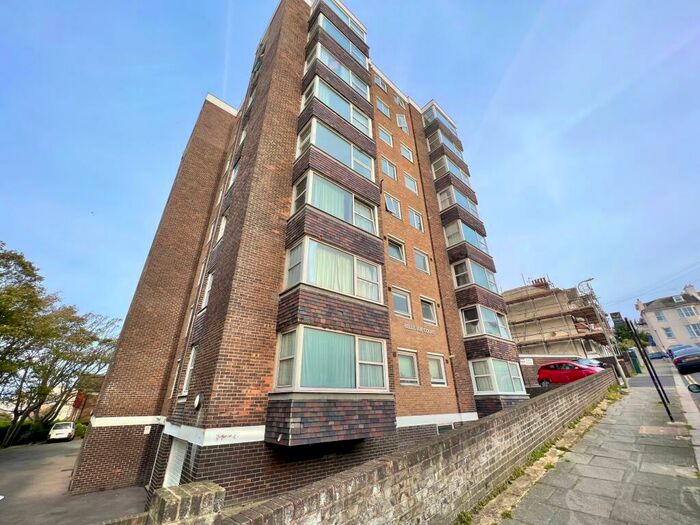 2 Bedroom Apartment To Rent In Belle Vue Court, Belle Vue Gardens, Brighton, BN2