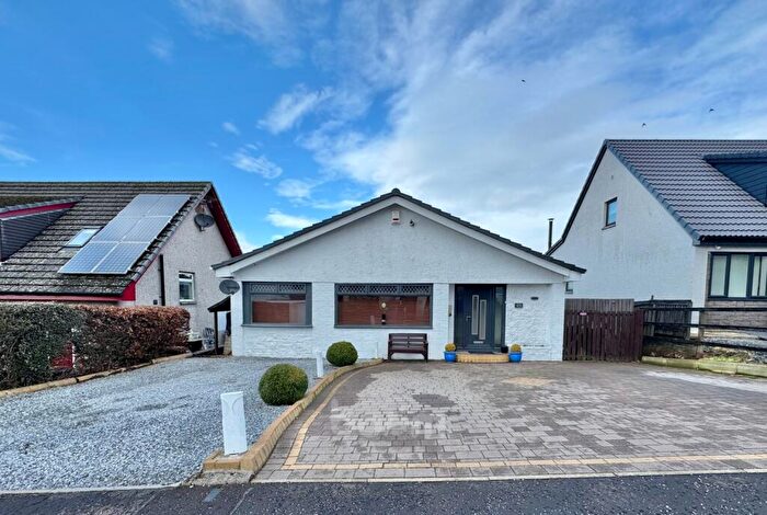 3 Bedroom Detached Bungalow For Sale In Lomond Crescent, Beith, KA15