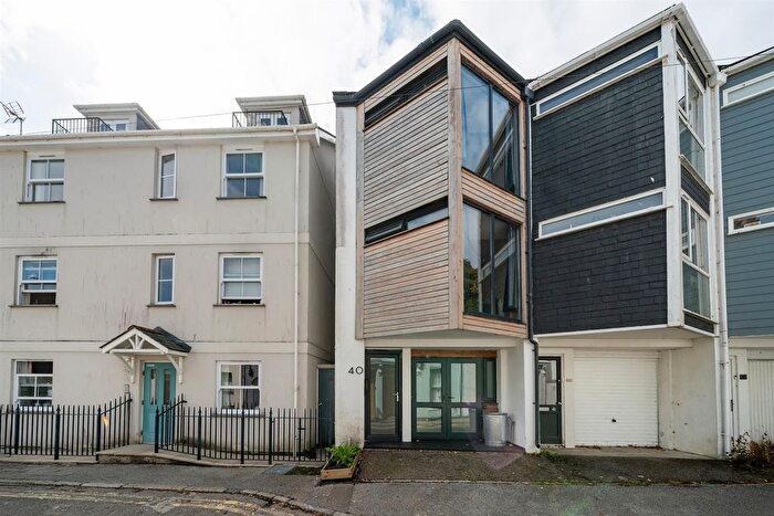 3 Bedroom End Terrace House For Sale In Gyllyng Street, Falmouth, TR11