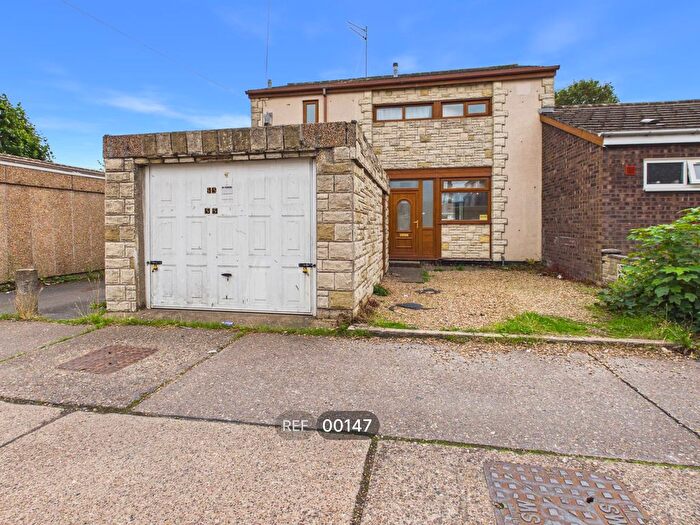 3 Bedroom Property To Rent In Lanyon Close, Bransholme, HU7