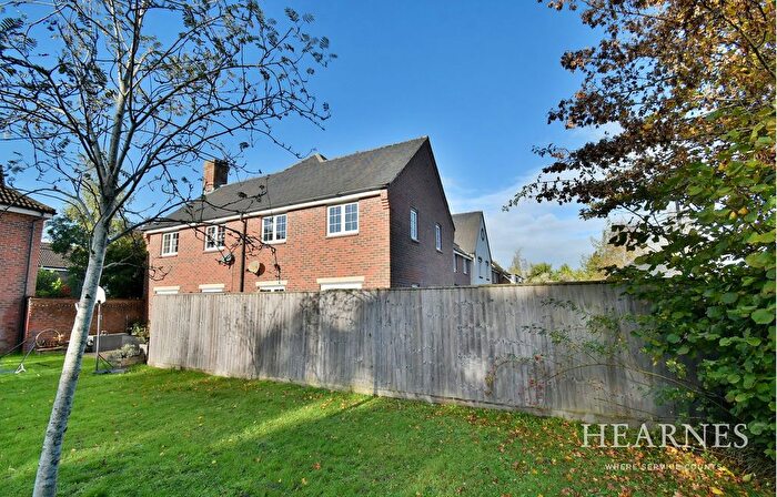 3 Bedroom Terraced House For Sale In Cracklewood Close, West Moors, Ferndown, BH22