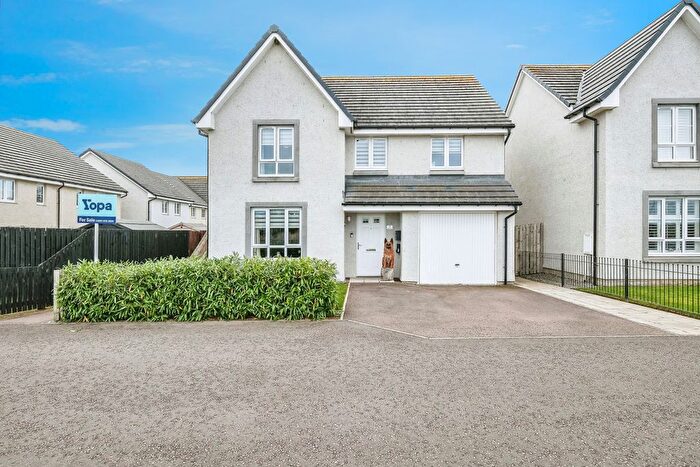 4 Bedroom Detached House For Sale In Appin Drive, Inverness, IV2