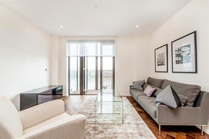 1 Bedroom Flat To Rent In Ambassador Building, Embassy Gardens, New Union Square, Nine Elms, London, SW11