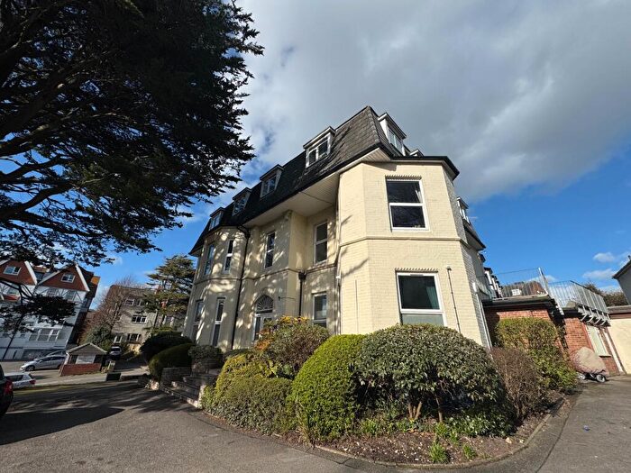 1 Bedroom Flat To Rent In Boscombe Spa Road, Bournemouth, BH5