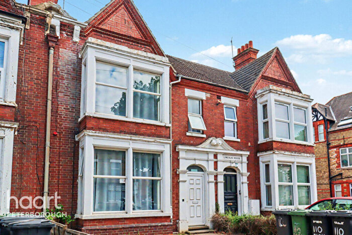 7 Bedroom Terraced House For Sale In Park Road, Peterborough, PE1