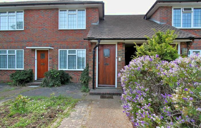 2 Bedroom Flat To Rent In Upper Brighton Road, Worthing, BN14