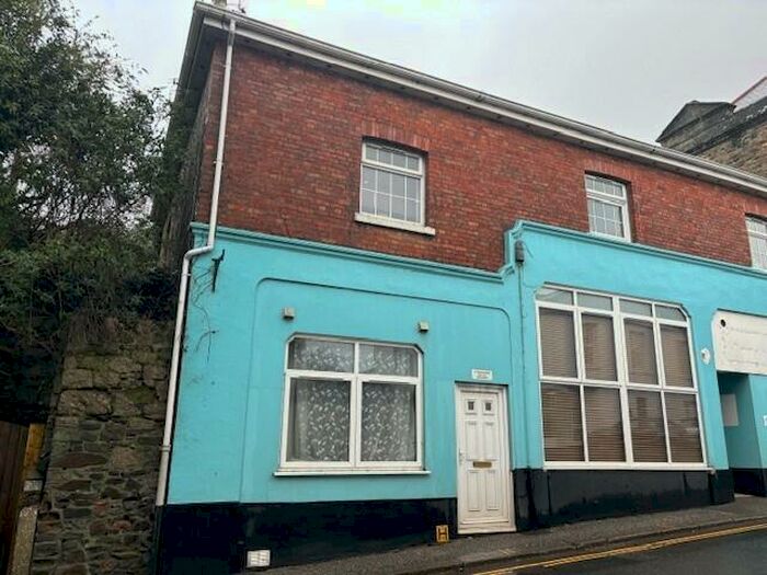 Apartment To Rent In St Austell, PL25