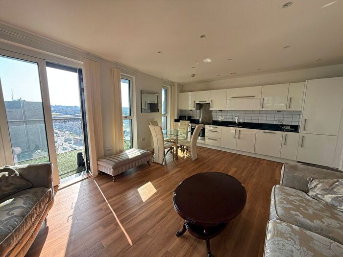 2 Bedroom Flat To Rent In Hatton Road, Wembley, HA0