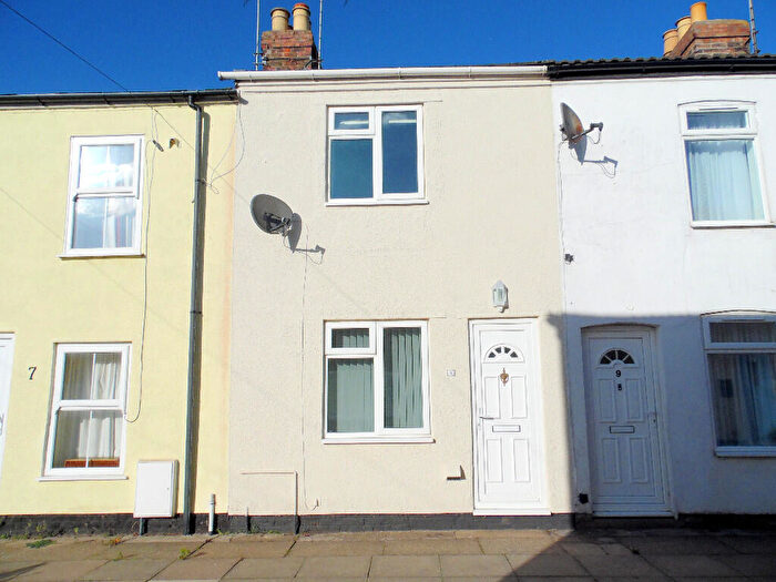 2 Bedroom Terraced House For Sale In Seagate Terrace, Long Sutton, PE12