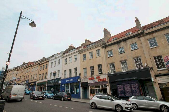 3 Bedroom Flat To Rent In Park Street, City Centre, BS1