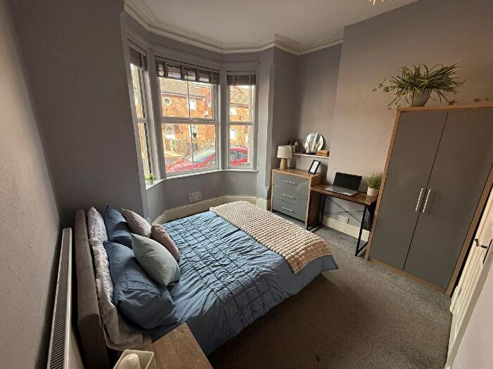 1 Bedroom House To Rent In Alberta Terrace (Ro), Sherwood Rise, Nottingham, Nottinghamshire, NG7