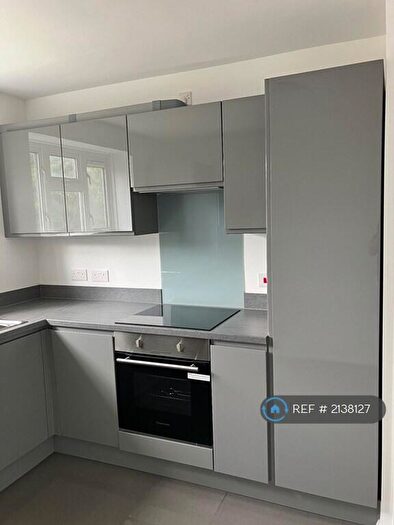 1 Bedroom Flat To Rent In Ashley House, St Pauls Cray, BR5