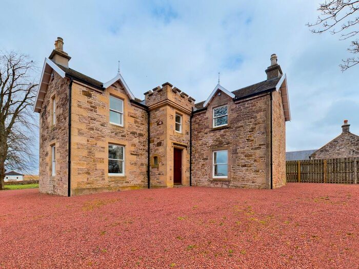 3 Bedroom Detached House To Rent In Charleston Farm, Lanark, ML11