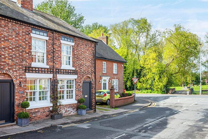 2 Bedroom Cottage For Sale In Mill Street, Nantwich, CW5