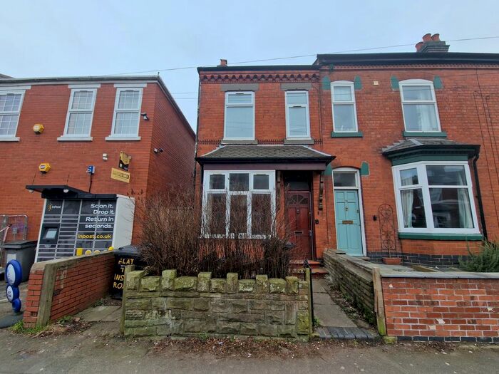 3 Bedroom Terraced House To Rent In Institute Road, Birmingham, B14