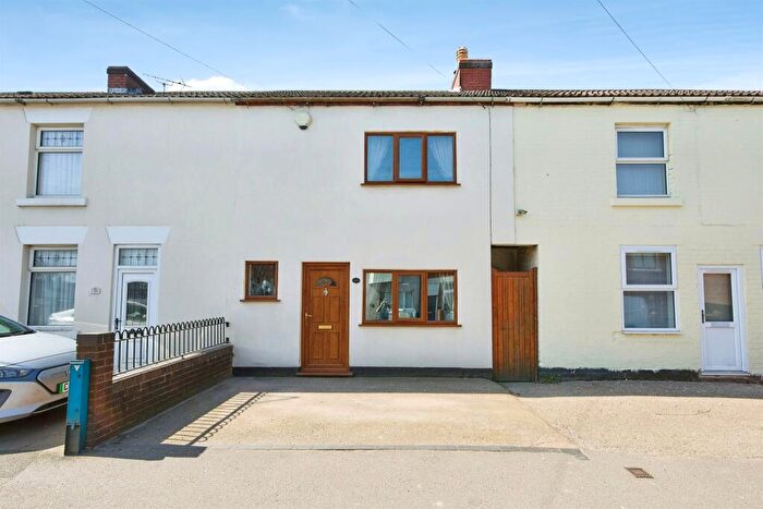 2 Bedroom Terraced House For Sale In High Street, Codnor, Ripley, DE5