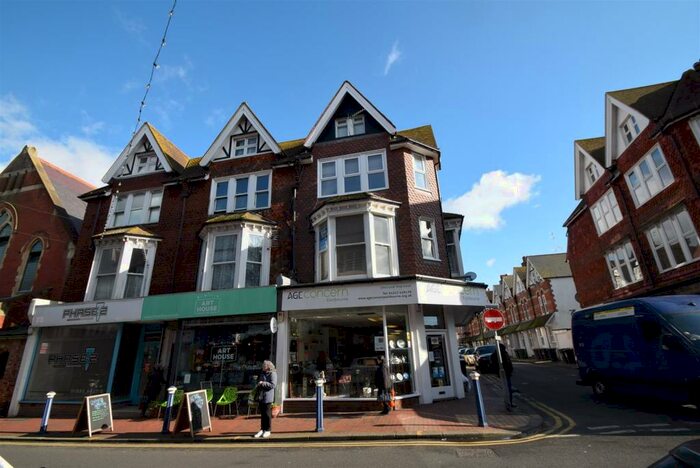 Studio To Rent In Grove Road, Eastbourne, BN21