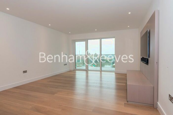 2 Bedroom Flat To Rent In Faulkner House, Fulham Reach, W6
