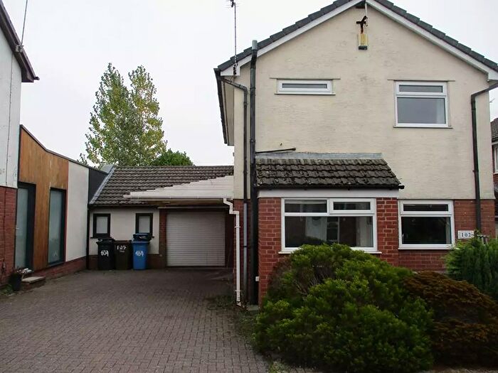 3 Bedroom Detached House For Sale In Hopefold Drive, Worsley, Manchester, Greater Manchester, M28