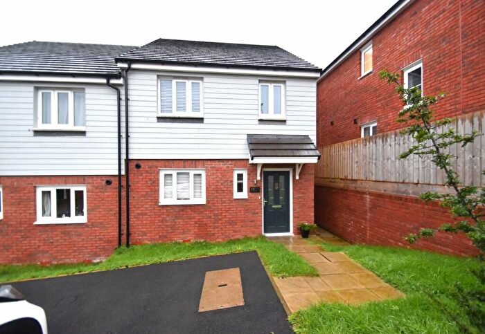 3 Bedroom Semi-Detached House To Rent In Belle Vue Rise, Uffculme, Cullompton, Devon, EX15