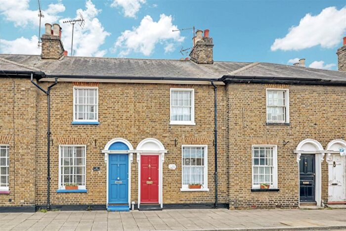 2 Bedroom Terraced House To Rent In North Street, Rochford, SS4