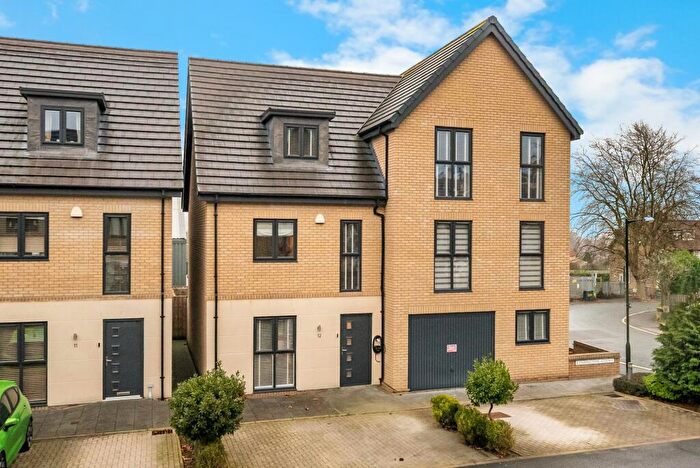 4 Bedroom House For Sale In Kensington Court, Knaresborough, HG5