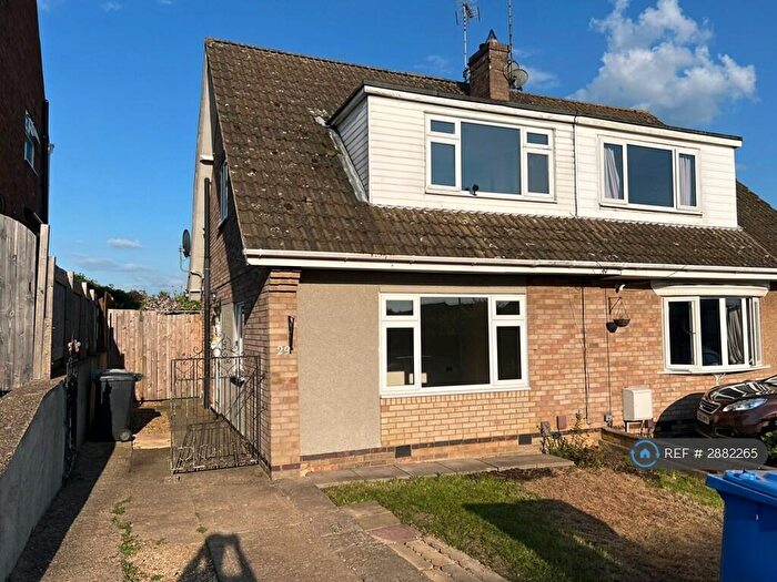 3 Bedroom Semi Detached House To Rent In St Matthews Road, Kettering, NN15