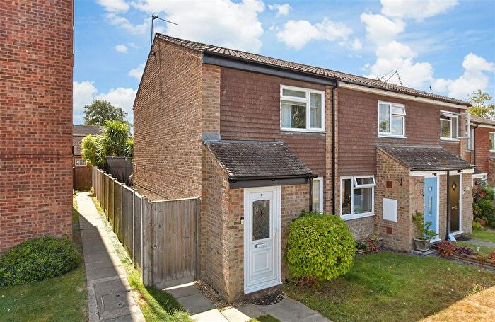 2 Bedroom End Of Terrace House For Sale In Naldrett Close, Horsham, West Sussex, RH12