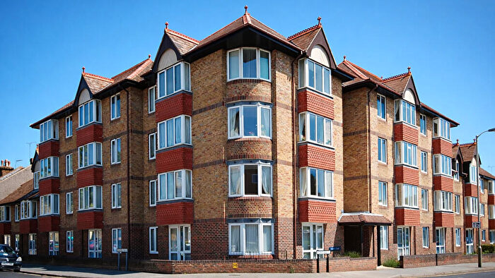 1 Bedroom Retirement Property For Sale In Oakland Court, Kings Road, Herne Bay, CT6
