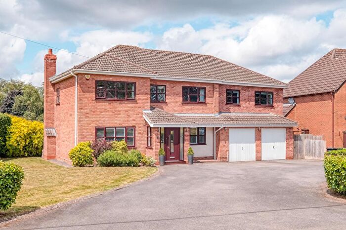 5 Bedroom Detached House For Sale In Pikes Pool Lane, Burcot, B60