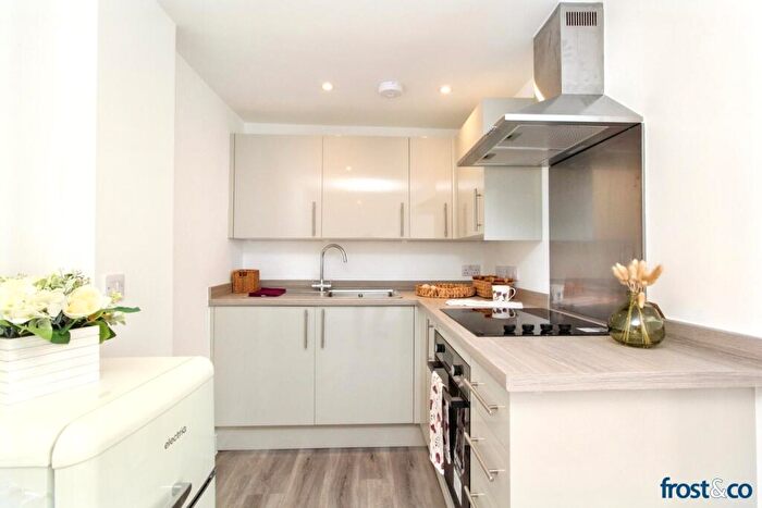 1 Bedroom Apartment To Rent In High Street, Poole, BH15