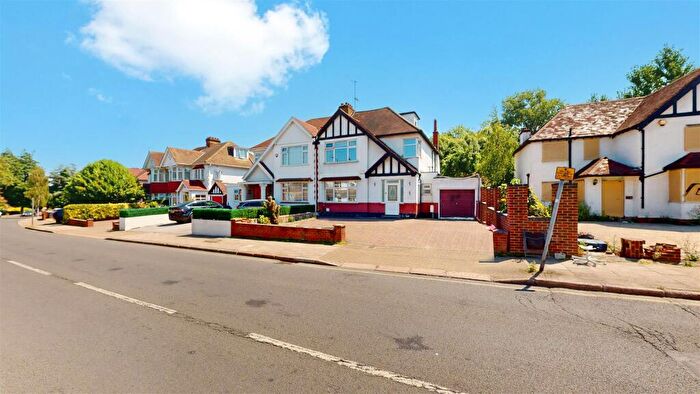 6 Bedroom Semi-Detached House For Sale In Wembley Park Drive, Wembley, Middlesex, HA9