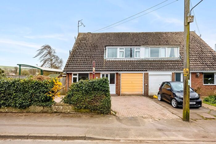 3 Bedroom Semi-Detached House For Sale In School Road, Upper Beeding, BN44