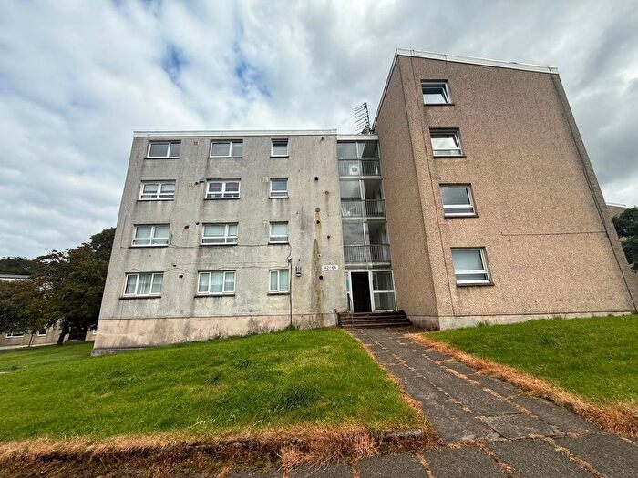 1 Bedroom Flat To Rent In Gibbon Crescent, Glasgow, G74
