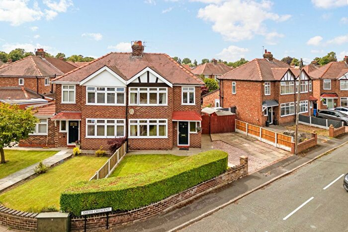 3 Bedroom Semi-Detached House For Sale In Smith Crescent, Warrington, WA2