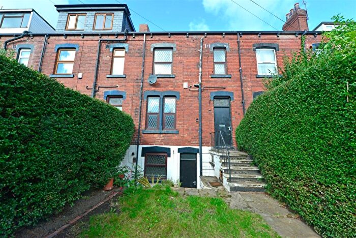 2 Bedroom Terraced House For Sale In Aberdeen Drive, Leeds, LS12