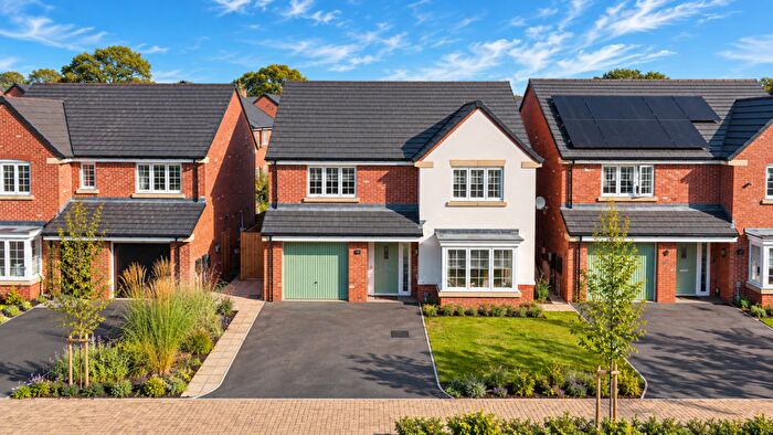 4 Bedroom Detached House For Sale In Elmy Avenue, Congleton, CW12