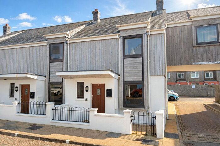 2 Bedroom Terraced House For Sale In Bredon Court, Tower Road, TR7