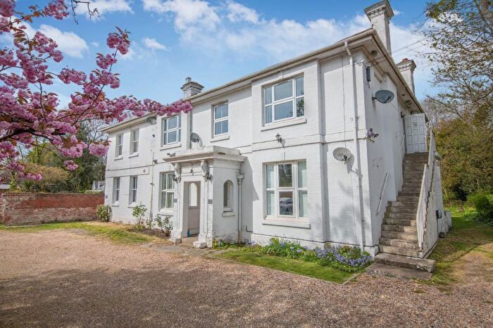 2 Bedroom Maisonette For Sale In Bishopstoke Road, Eastleigh, SO50