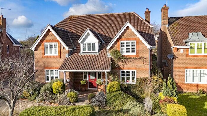 4 Bedroom Detached House For Sale In Lapwing Rise, Whitchurch, Hampshire, RG28