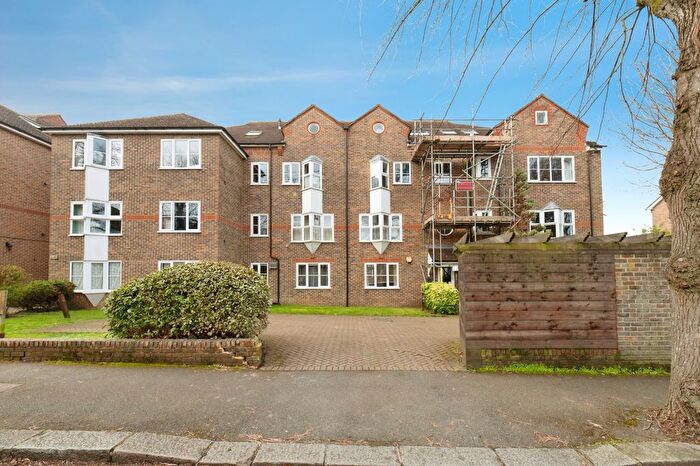 Studio For Sale In Overton Road, Sutton, SM2