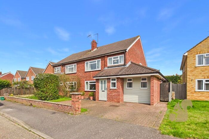 3 Bedroom Semi Detached House For Sale In Alan Way, Colchester, CO3