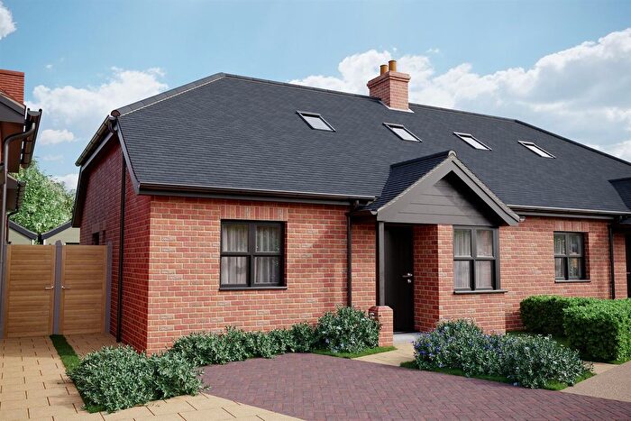 3 Bedroom Semi-Detached House For Sale In Banters Lane, Great Leigh’S, Chelmsford, CM3