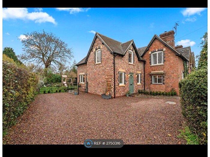 3 Bedroom Semi Detached House To Rent In The Green, Evesham, WR11