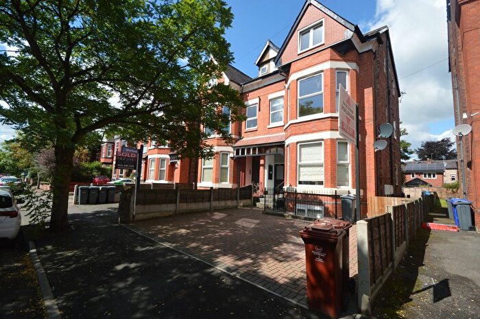 2 Bedroom Flat To Rent In Clyde Road, West Didsbury, Didsbury, Manchester, M20