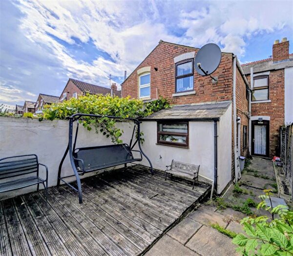 3 Bedroom Terraced House For Sale In Hatherley Road, Gloucester, GL1