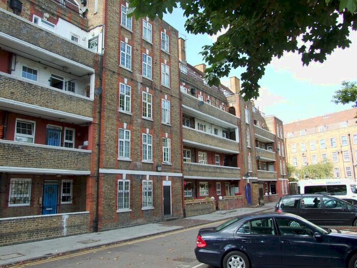 3 Bedroom Flat To Rent In Brady Street, Whitechapel/Brick Lane, E1