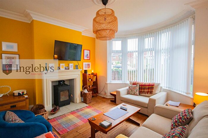 3 Bedroom Terraced House For Sale In Windsor Road, Middlesbrough, TS5