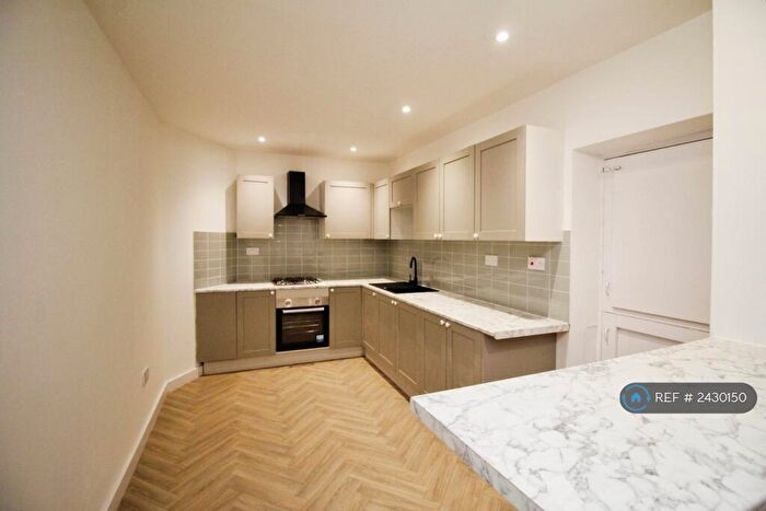 3 Bedroom Terraced House To Rent In Gorton Road, Stockport, SK5